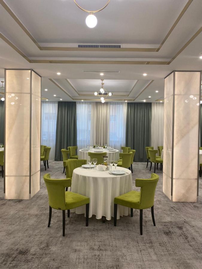 Griff Hotel Zalău Esterno foto