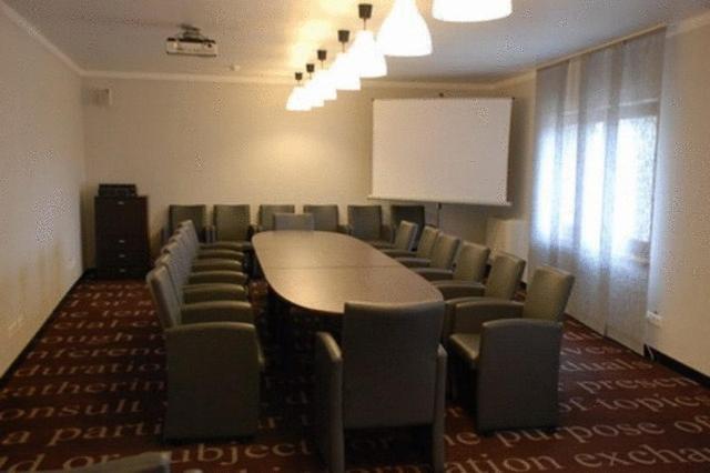 Griff Hotel Zalău Esterno foto