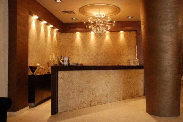 Griff Hotel Zalău Esterno foto