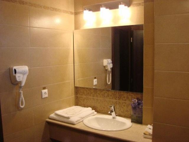 Griff Hotel Zalău Esterno foto
